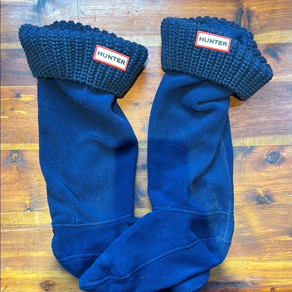 Hunter cable knit boot Socks in navy blue